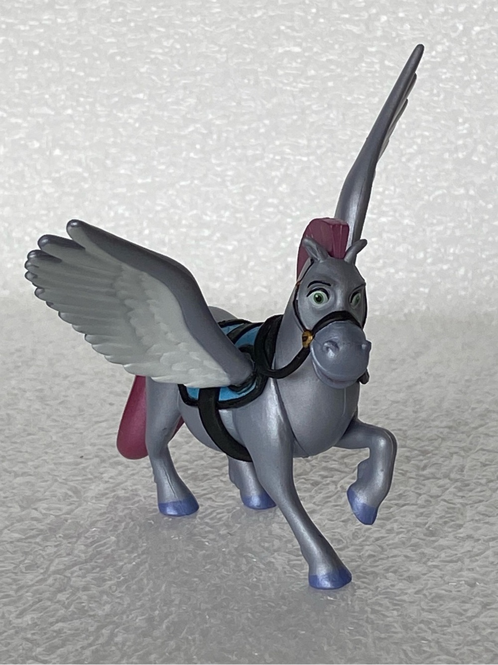 Disney Sofia the First Minimus Pegasus Small
PVC Action Figure 3.5" Cake Topper